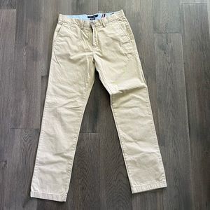 Tommy Hilfiger Custom Fit Khaki Pants